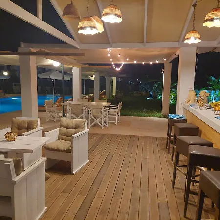 Amelia's Garden Lägenhetshotell 4*