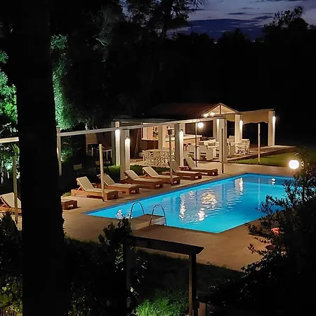 Lägenhetshotell Amelia's Garden Kávos