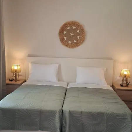 Amelia's Garden Kávos