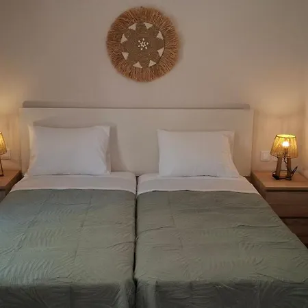 Lägenhetshotell Amelia's Garden 4*