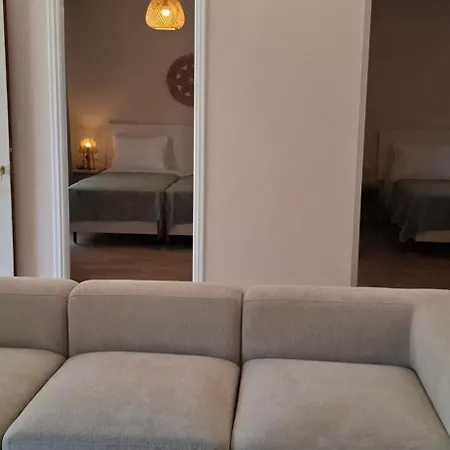 Lägenhetshotell Amelia's Garden 4*