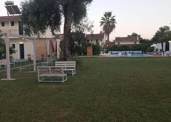 Amelia's Garden 4*