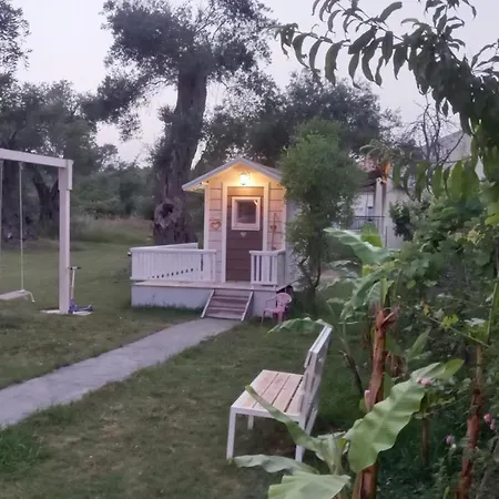 Amelia's Garden 3* Kavos