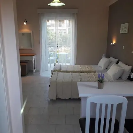 Aparthotel Amelia's Garden Kavos