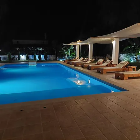 Апарт-отель Amelia's Garden Кавос