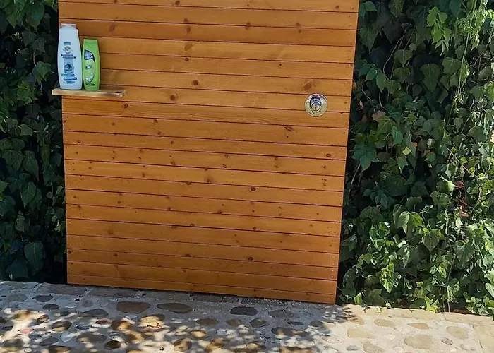 Amelia's Garden Ξενοδοχείο με διαμερίσματα 4*