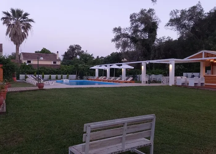 Amelia's Garden 4* Kávos